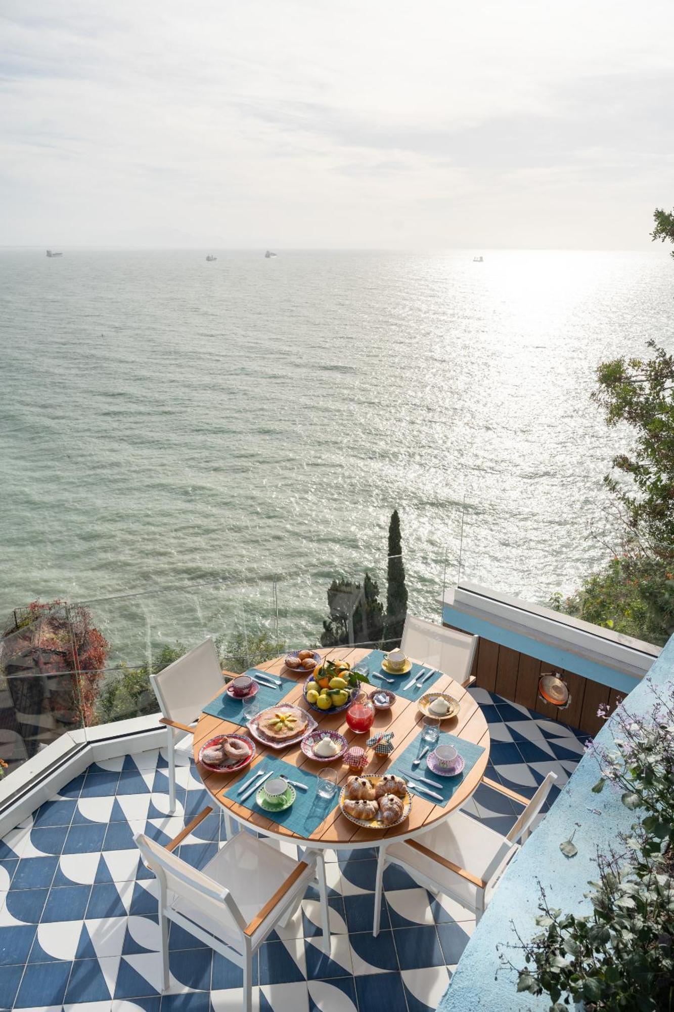 Laguna Blu - Resort Villa Overlooking The Sea On The Amalfi Coast Vietri Exteriör bild